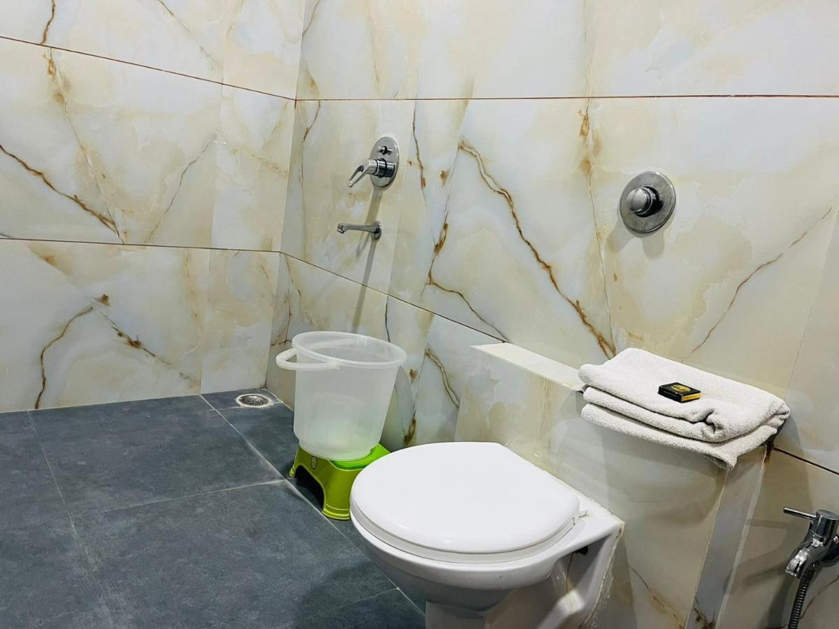 Jmc Hotel Lavish Akolia Zewnętrze zdjęcie